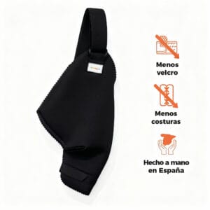 Protector de rodilla para perros Mihapi en neopreno negro, hecho a mano en España, con menos velcro y costuras.